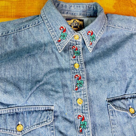 Vintage Christmas Women's sz Large/XL Denim Shirt Candy Cane Embroidery LS - Picture 5 of 7